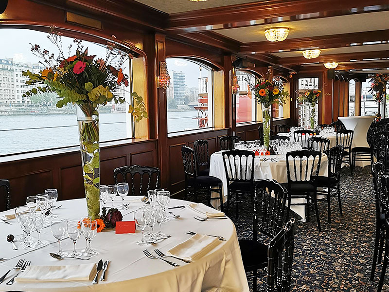 Seine en bateaux péniche location mariage évènement