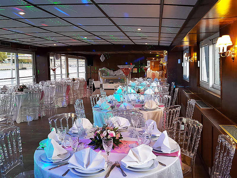 Seine en bateaux croisière entreprise paris